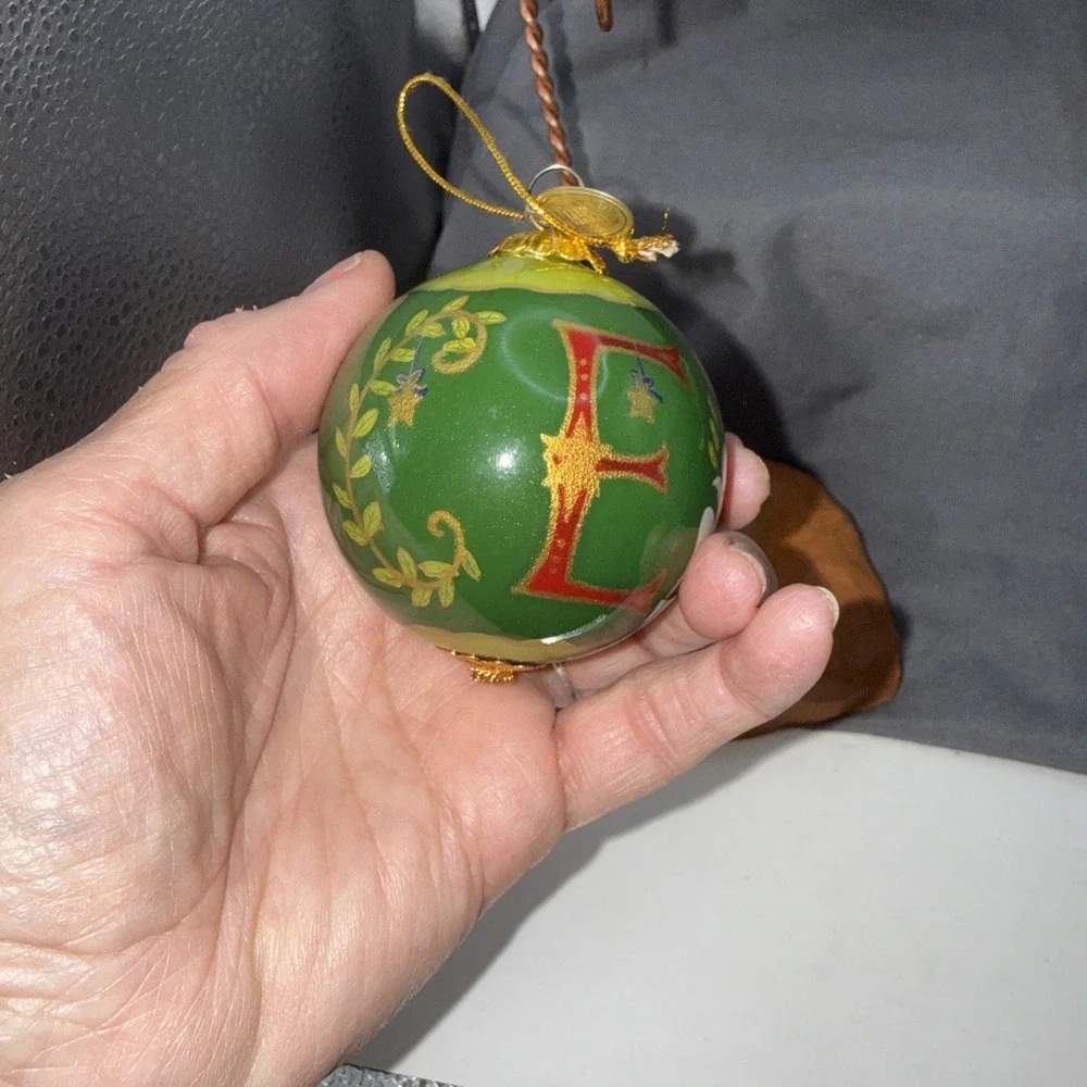 Pier 1 Christmas Ornament Peace Green 2016 With Box